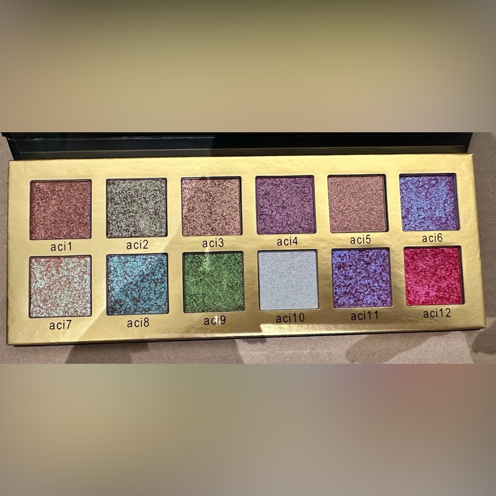 Adept Cosmetics Plain Jane Palette - Picture 3 of 3